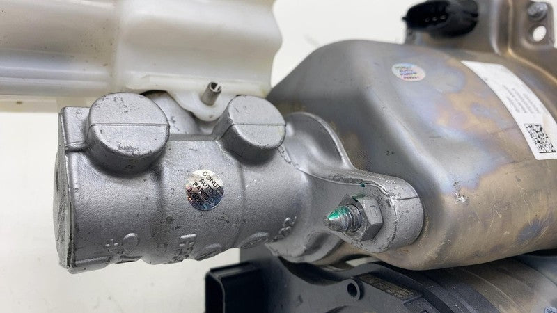 ⭕ 2025 Rivian R1S Power Brake Booster Master Cylinder Assembly Unit PT