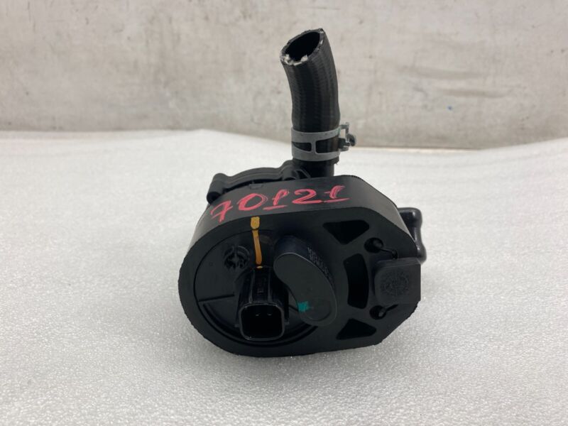 2016-2020 Tesla Model S MS Electric Auxiliary Coolant Water Pump w/ Bracket Assy