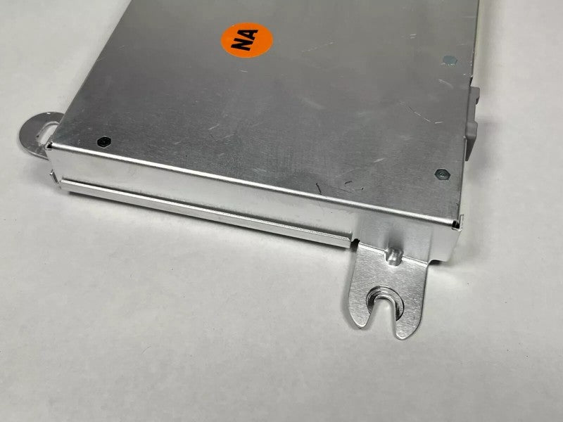 ⭕ 2016-2020 Tesla Model X MX Central Body Control Module Computer 1045