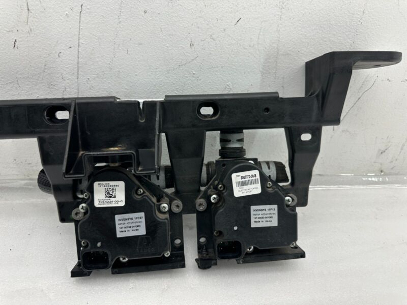 6007370 00 B 16-20 Model X Air Conditioning Radiator Fan Support Beam w/ Coolant 1054164-00-D