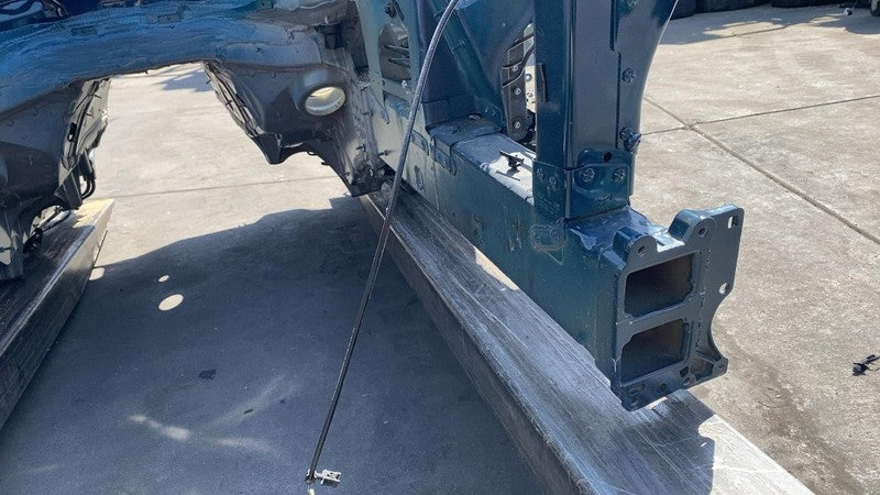 ⭕ 2024 Porsche Cayenne Front Left & Right Frame Horn Structural Cut Out Assembly