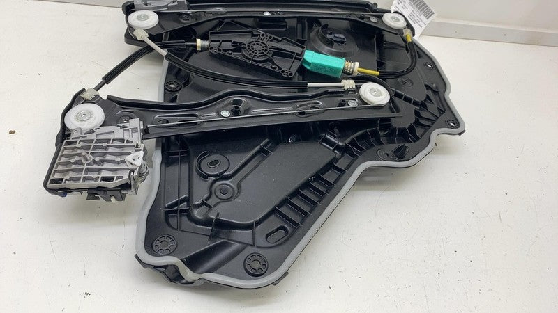 ⭕ 20-23 Tesla Model Y Rear Passenger Right Window Regulator & Motor 14