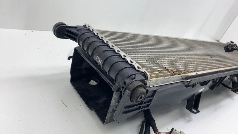 1007256 00 K 2012-2015 Tesla Model S MS Radiator Shutter Air Duct Center Intake Grille Assy