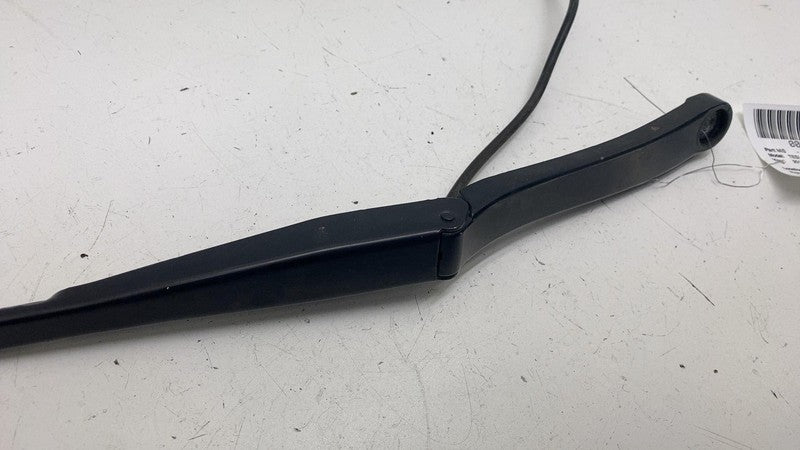 1076729 00 B ⭕ 2017-2023 Model 3 Front Passenger Side Windshield Wiper Arm Right 1076729-00-B