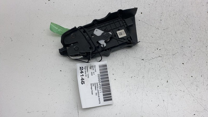 PT00162182C ⭕2022-2024 Rivian R1T Rear Right Passenger Side Tailgate Latch Lock PT00162182-C