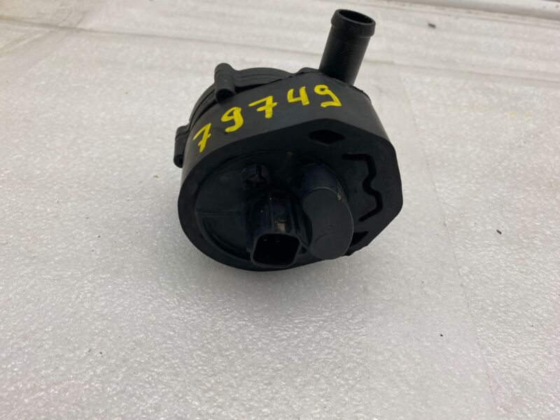 2016-2020 Tesla Model S X Cooling System Auxiliary Water Coolant Pump FWD Assy