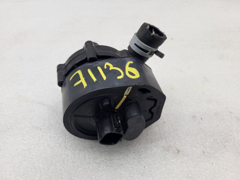 2016-2020 Tesla Model S X Cooling System Auxiliary Water Coolant Pump FWD Assy