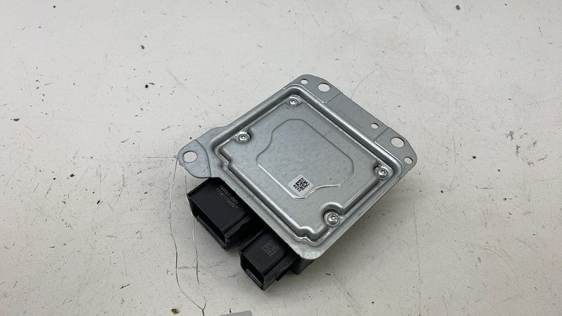 103676700A ⭕ 2016-2020 Tesla Model X Safety Restraint Control Module Computer 1036767-00-A