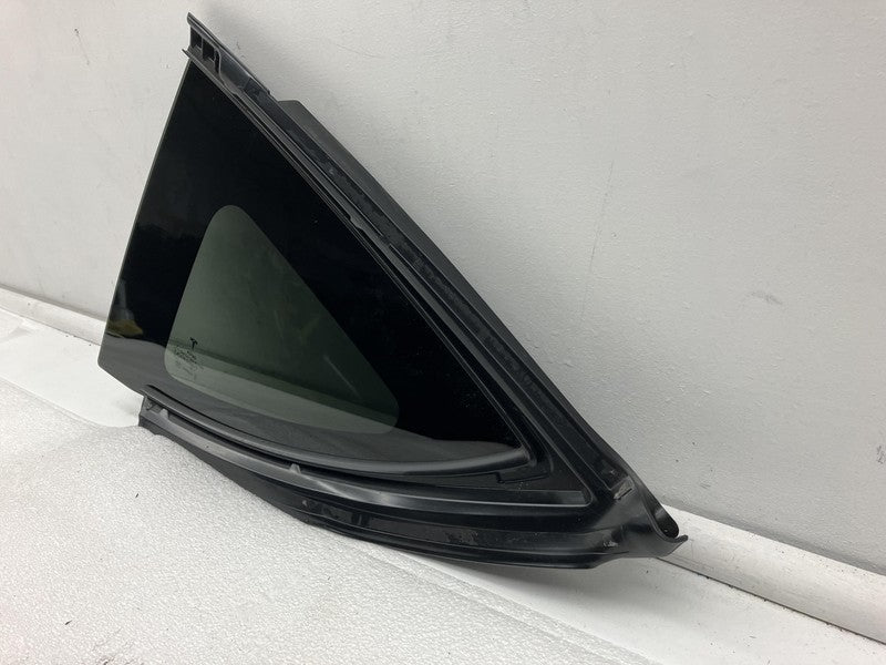 E4 43R-000073 2020-2023 Tesla Model Y Rear Driver Side Quarter Window QTR Glass Left LH Assy