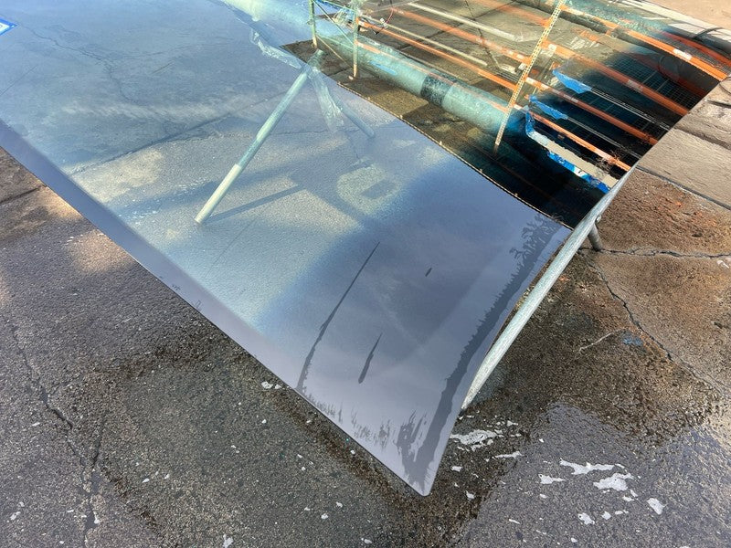 ⭕2022 Rivian EDV-700 Amazon Truck Front Windshield Windscreen Glass PT