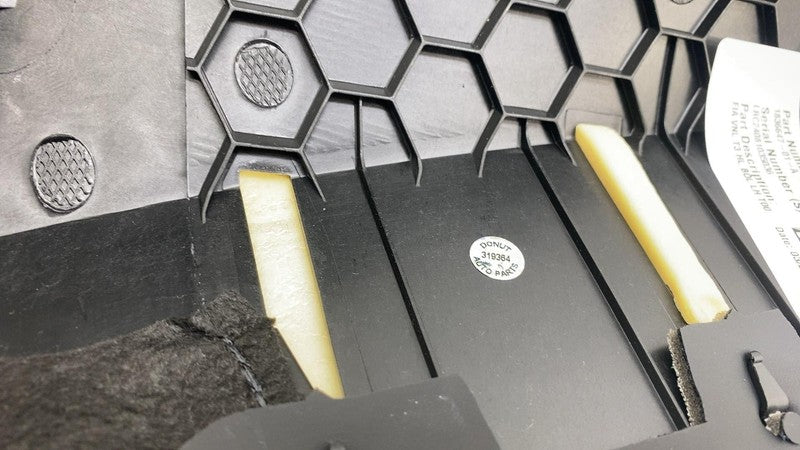 ⭕ 24-25 Tesla Model 3 Rear Left & Right Seat Bolster 1836647-01-A/1836