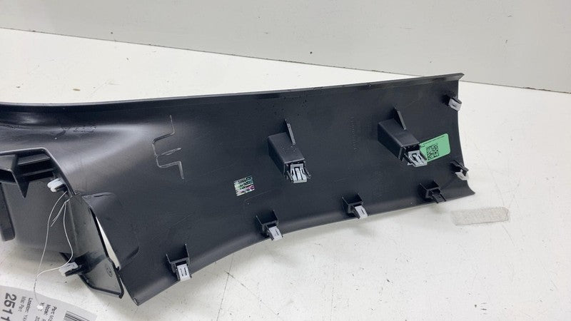 ⭕ 2022-2025 Rivian R1S Rear Left Sill Scuff Plate w/ C-Pillar Trim LH 