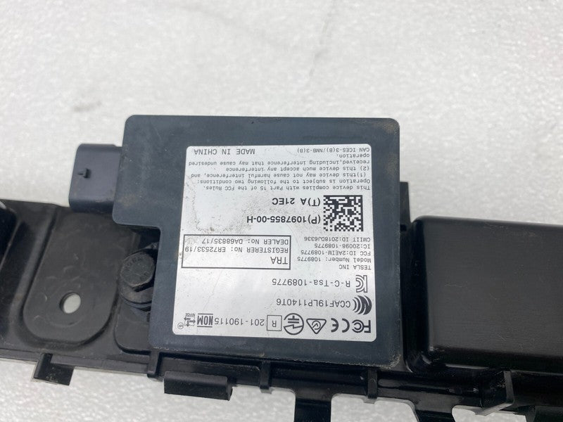 109785500H ⭕ 17-22 Model 3 Rear Bumper Support Bracket w/ BCM Control Module 1088994-00-G