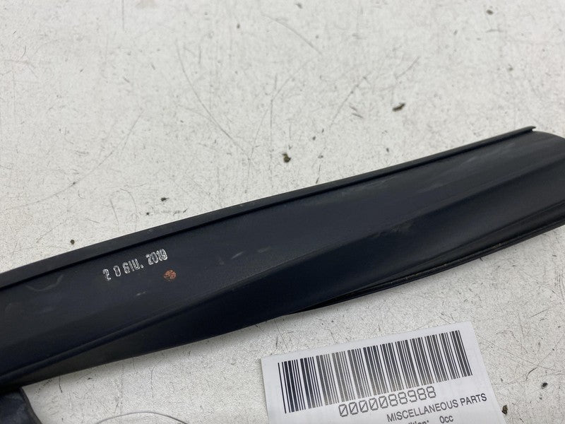 ⭕14-21 Maserati Ghibli Front Passenger Side Door Window Mirror Rubber 