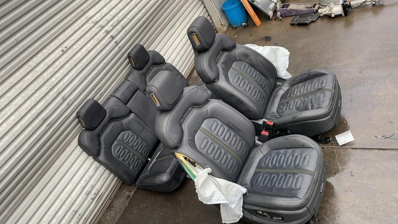 ⭕ 2022-2024 Rivian R1T Front Left & Right + Rear 2nd Row Leather Seat Black Assy