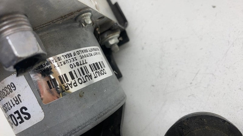 68330876AB ⭕17-18 Chrysler Pacifica Anti-Lock ABS Pump Control Module w/ Bracket 68330876AB