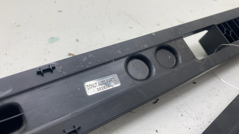 ⭕ 16-20 Model S Front 1st Row Seat Riser Over Molding Round Spacer 149