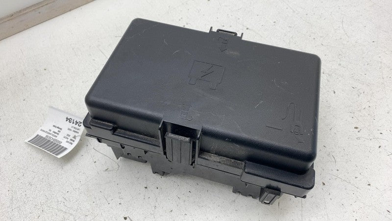 ⭕2017-2022 Chrysler Pacifica Engine Fuse Box Relay Junction Module Uni