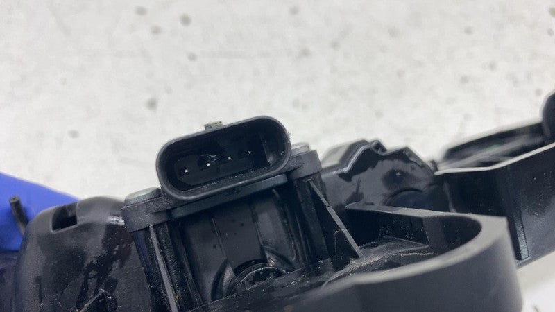 1528114 00 D 2020-2024 Tesla Model 3 Y Front Driver Side Exterior Outside Door Handle Left LH