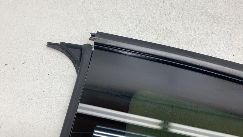 ⭕ 20-24 Tesla Model Y Rear Driver Side Quarter Qtr Window Glass Left 1