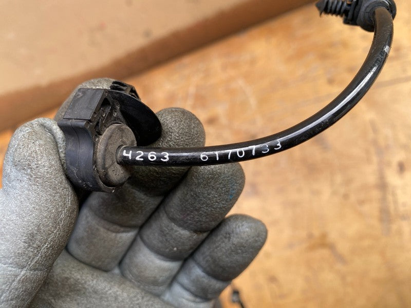 103779600C ⭕ 16-20 Model X Rear Left or Right Anti-Lock ABS Wheel Speed Sensor 1037796-00-C