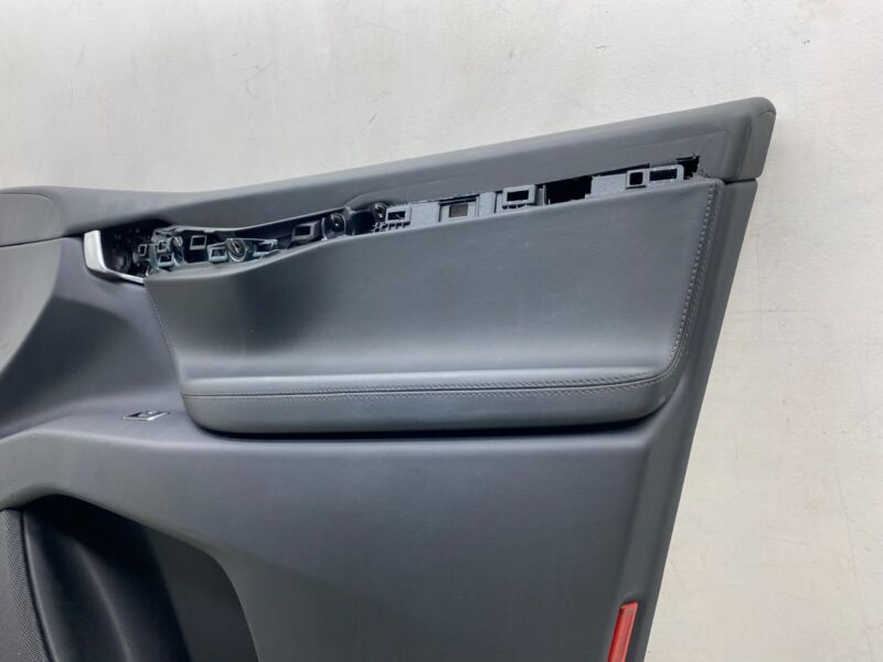 1053086-00-F ⭕ 16-20 Tesla Model X Front Passenger Side Door Panel Trim Card Right Assembly