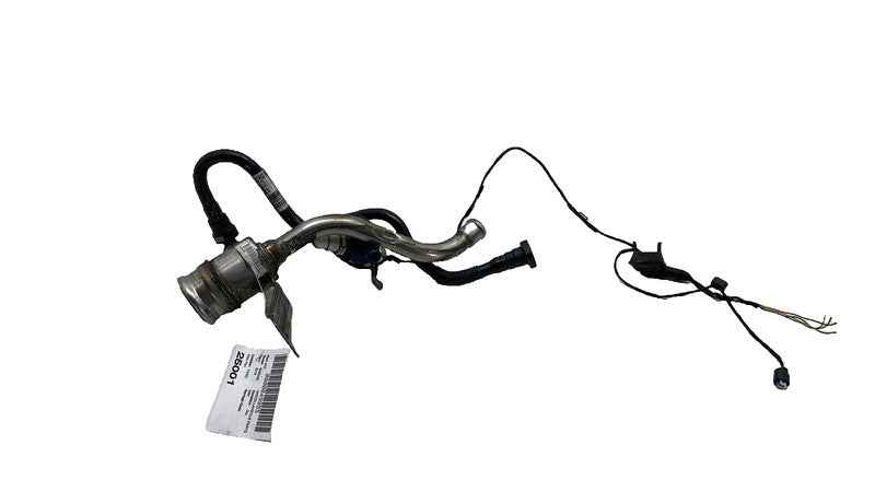 2018 2019 2020 BMW 530e xDrive Fuel Gas Filler Pipe Neck Hose Tube 2.0L Assembly