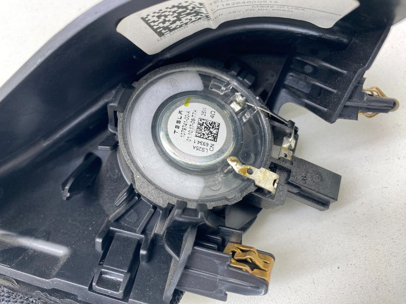 ⭕ 2017-2023 Tesla Model 3 Front Audio Tweeter & Speaker Cover Right 10