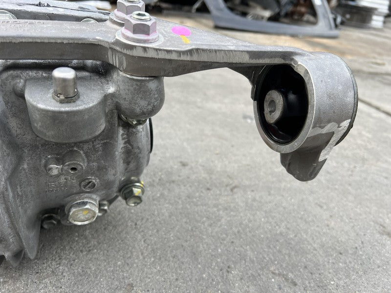 NA1J-39730 2019-2023 Mazda MX-5 Miata Rear Axle Differential Carrier w/ Mount Support A/T