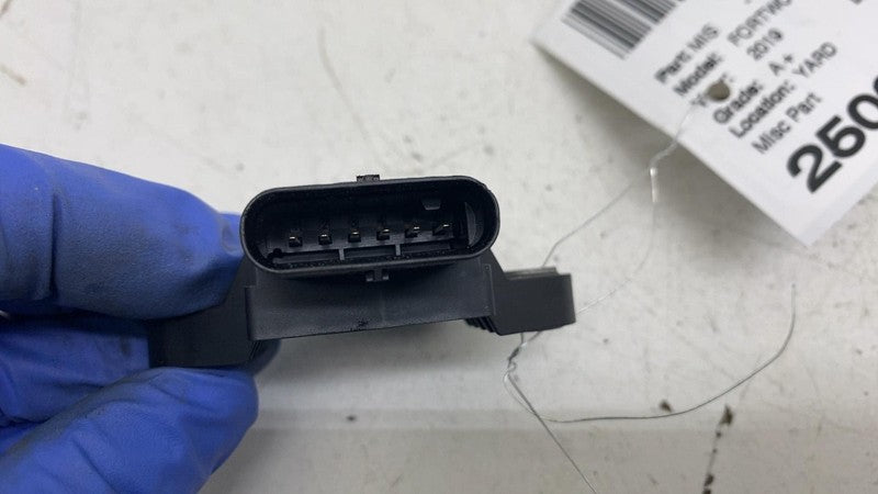 Miscellaneous Parts SMART FORTWO 19