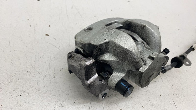 32300769 ⭕ 2021-2023 Polestar 2 Front Passenger Right Brake Caliper w/ Hose Line 32300769