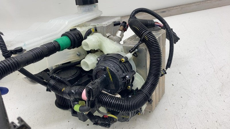 ⭕ 21-23 Model X S Supermanifold Octovalve Coolant Reservoir Pump 17521