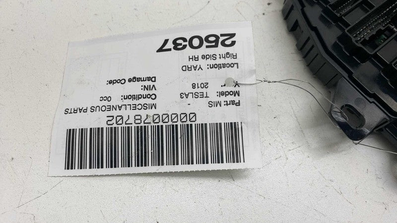⭕ 17-20 Tesla Model 3 Right Low Voltage Electronic Control Module 1100
