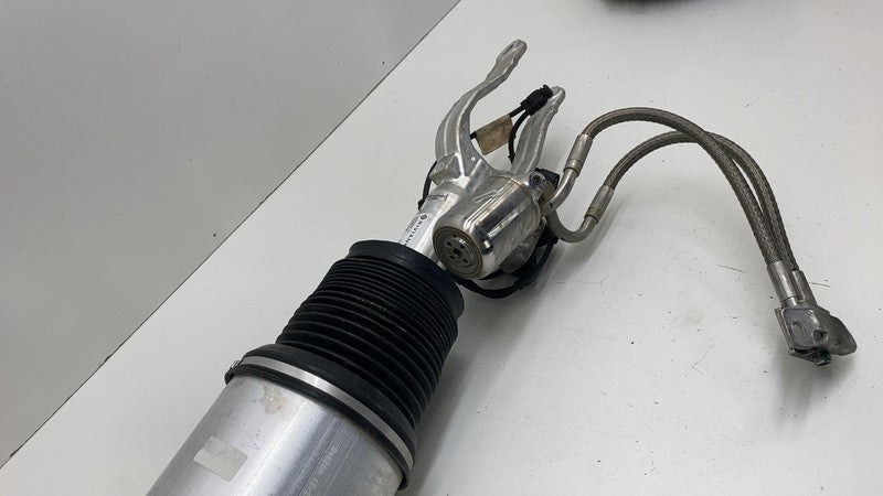 C100002751G ⭕ 22-24 Rivian R1T Front Left Air Suspension Shock Strut Absorber C100002751-G