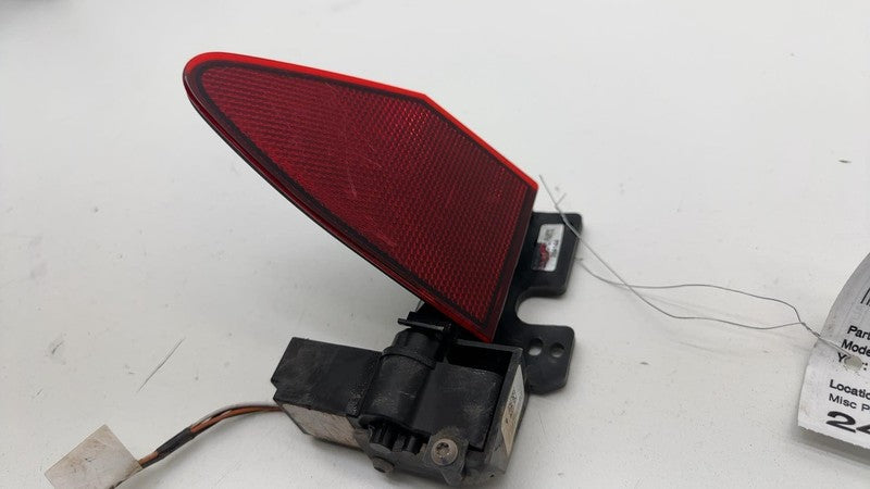 ⭕ 16-20 Tesla Model X Rear Taillight Lamp Charge Reflector Left 104276