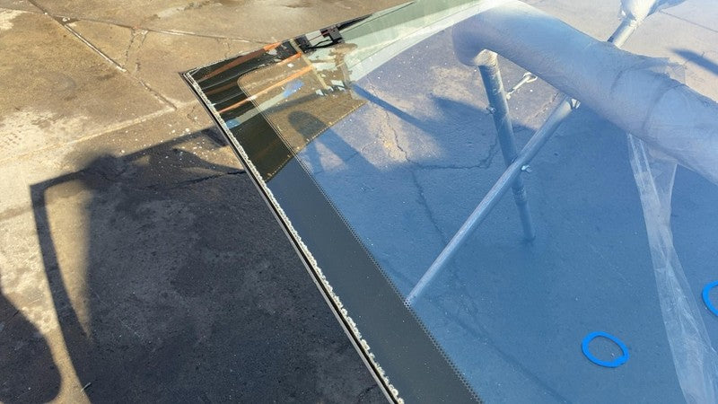 2012-2015 Tesla Model S MS Front Windshield Heated Wiper Area (No Auto