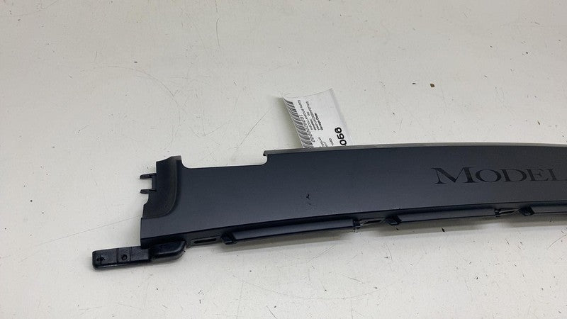 ⭕ 2016-2018 Tesla Model X Driver Side Spine Plastic Racetrack Trim Pan