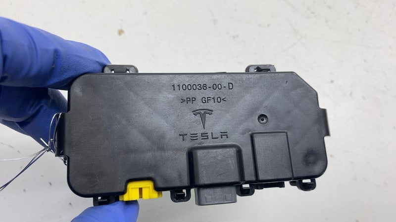 ⭕ 2017-2023 Model 3 Front Passenger Side Seat Control Module Right 110