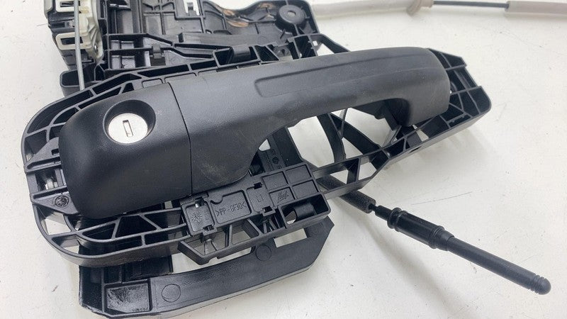 68211097AD ⭕ 2019-2025 Ram 1500 Front Left Exterior Door Handle Outer w/ Actuator LH White