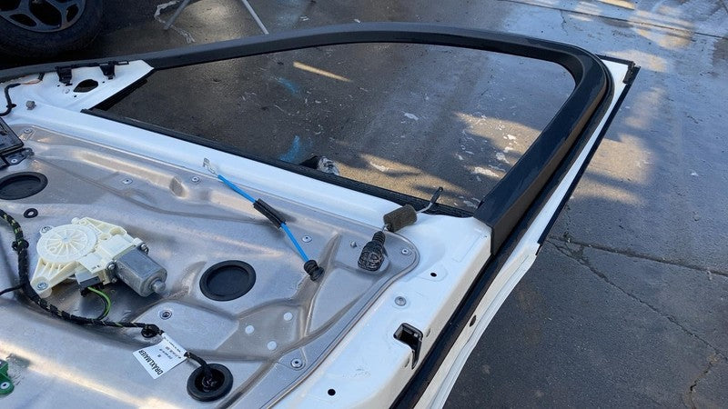 A 212 820 13 02 ⭕2014-2016 Mercedes-Benz E350 Front Door Shell Panel Right A2128201302 White 149