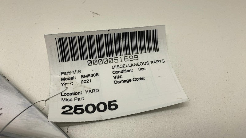 5174734959313 2018-2022 BMW 530e Front Driver Side Fender Air Duct Louver Vent Molding Left LH