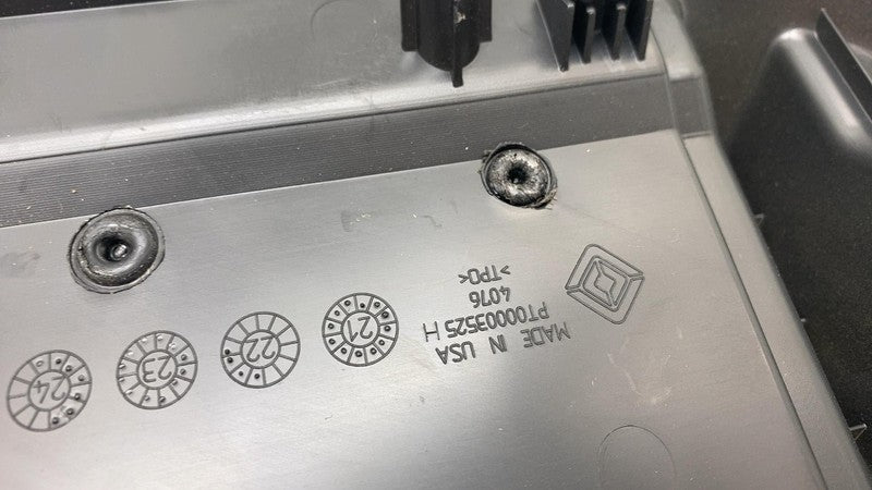 ⭕ 2025 Rivian R1S Rear Trunk Lower Gate Trim Panel Assembly PT00003525