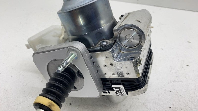 ⭕ 21-23 Polestar 2 Power Brake Booster Master Cylinder & ABS Module OE