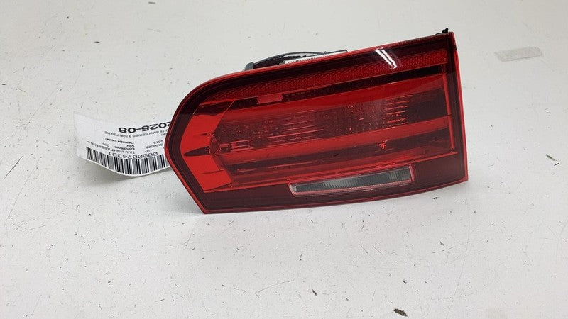 ⭕ 12-15 BMW 328i F30 F31 Rear Driver Side Inner Tail Light On Trunk La