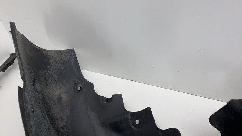 ⭕ 2022-2024 Rivian R1T Rear Right Wheel Fender Splash Guard Shield PT0