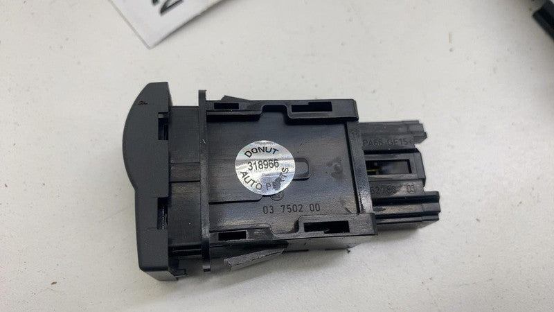 ⭕07-15 Mazda MX-5 Miata Dash Instrument Panel Hole Stab Control Switch