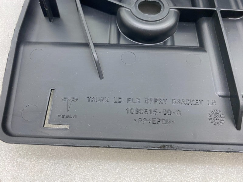 108961500D ⭕17-23 Model 3 Rear Left Trunk Luggage Lid Floor Support Bracket LH 1089615-00-D