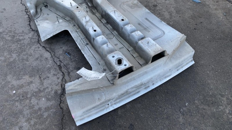 2013 2014 2015 2016 2017 2018 Ford C-Max Floor Support Cutout