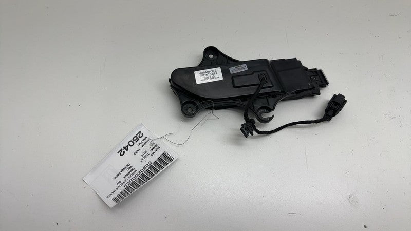 ⭕ 16-20 Tesla Model X Front Exterior Door Handle Chrome Outer Left 103