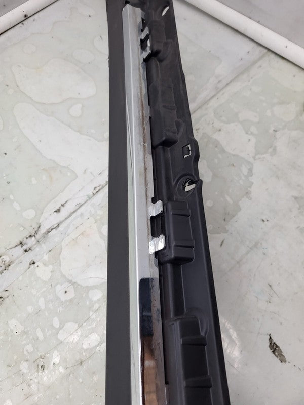 600587400G ⭕ 12-20 Model S Driver Side Skirt Rocker Molding Sill Panel Left LH 6005874-00-G